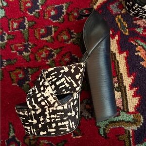 Offi Black and Brown Patterned Shoes